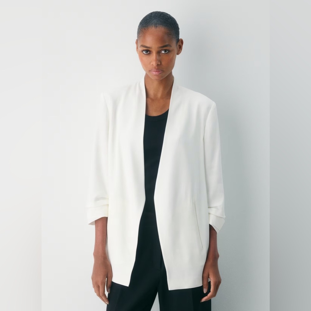 Aritzia Babaton Power Formal Wedding Guest Summer Mirror Crepe™ Blazer New Sz 2